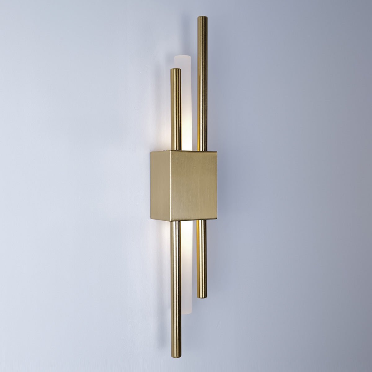 Sleek Wall Lamp | Italian-Inspired Frosted Glass Wall Light